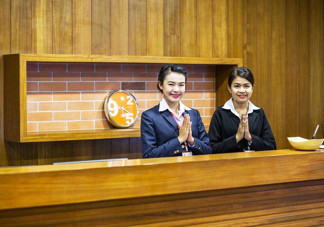 B2 우돈 타니 부티크 앤 버짓 호텔 우돈타니 외부 사진